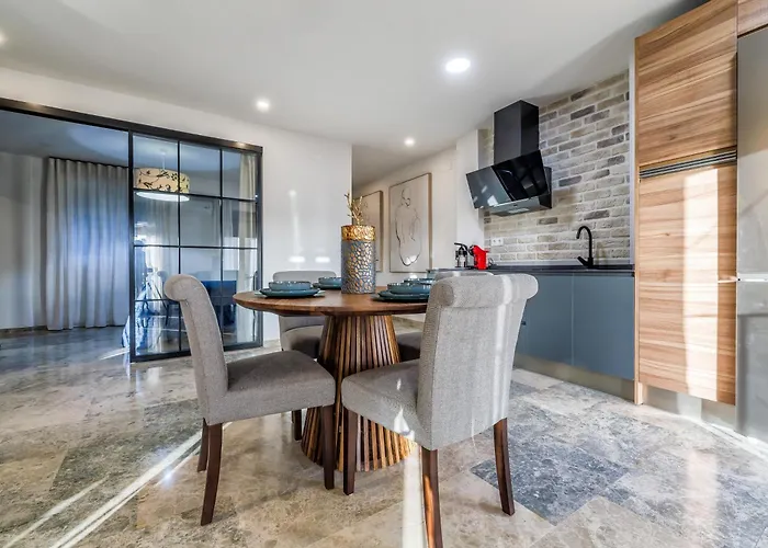 Capitulares 3 Apartament