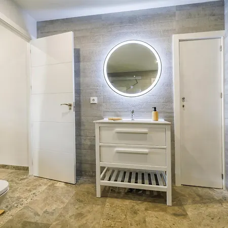 아파트 Capitulares 3 *