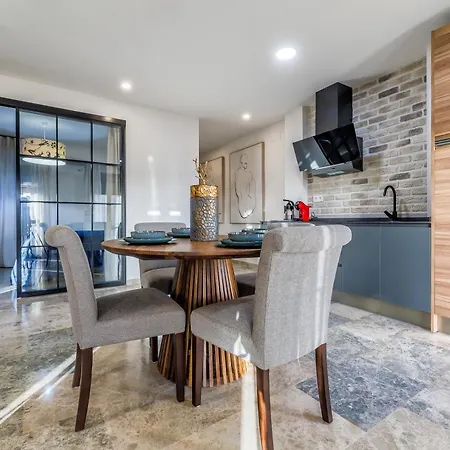 Capitulares 3 아파트